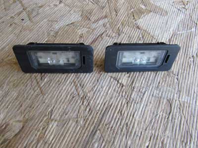 BMW Rear License Plate Lights (Includes Pair) 63267193293